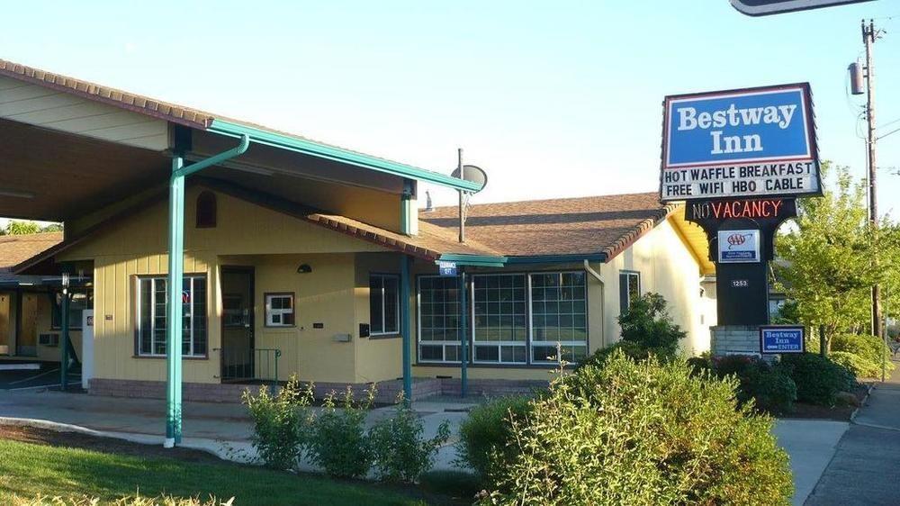 Bestway Inn Grants Pass Εξωτερικό φωτογραφία
